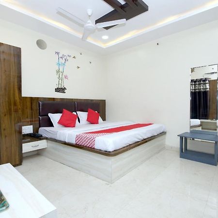 Oyo Flagship 27933 Hotel Green Valley Raipur  Exterior photo